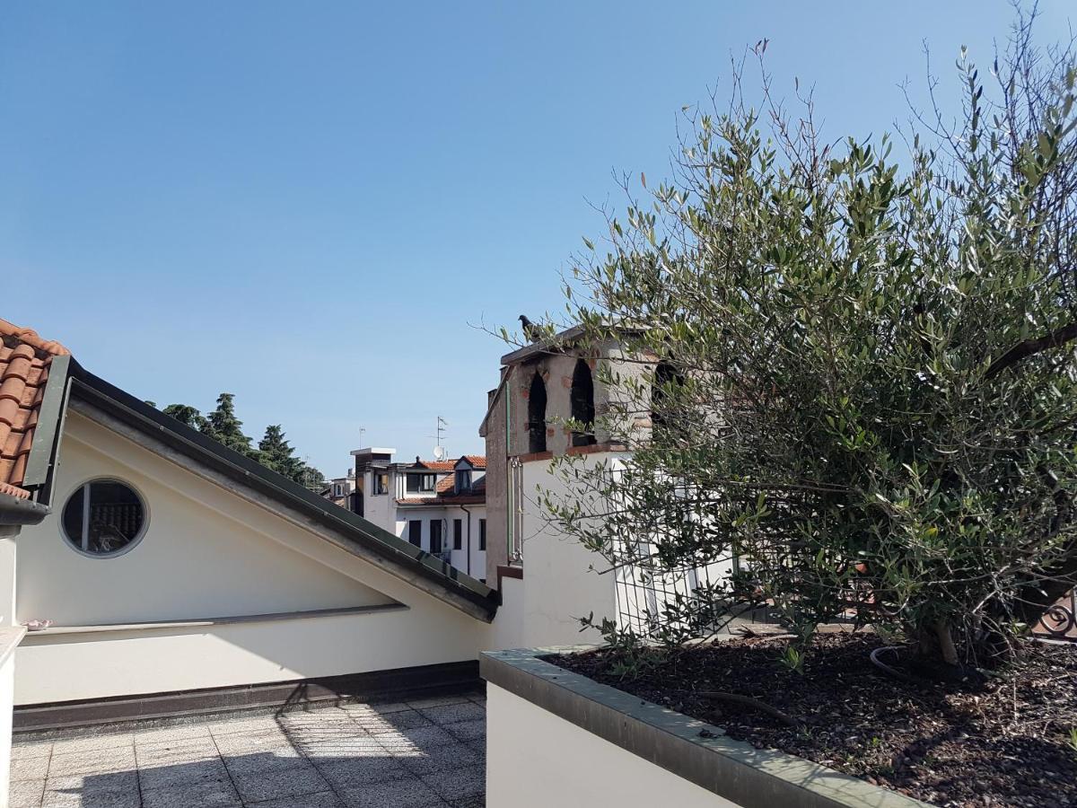 La Beola E Il Noce Hotel Monza Ngoại thất bức ảnh