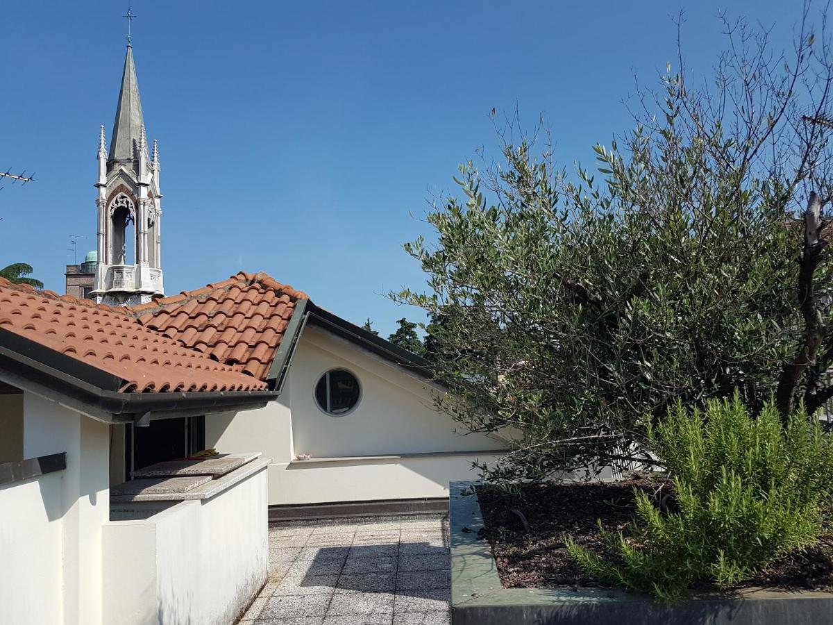La Beola E Il Noce Hotel Monza Ngoại thất bức ảnh